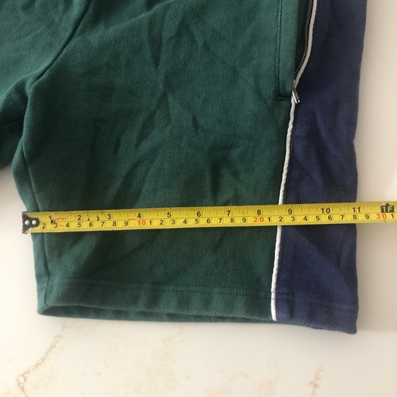 Palace shorts - Picture 4 of 8